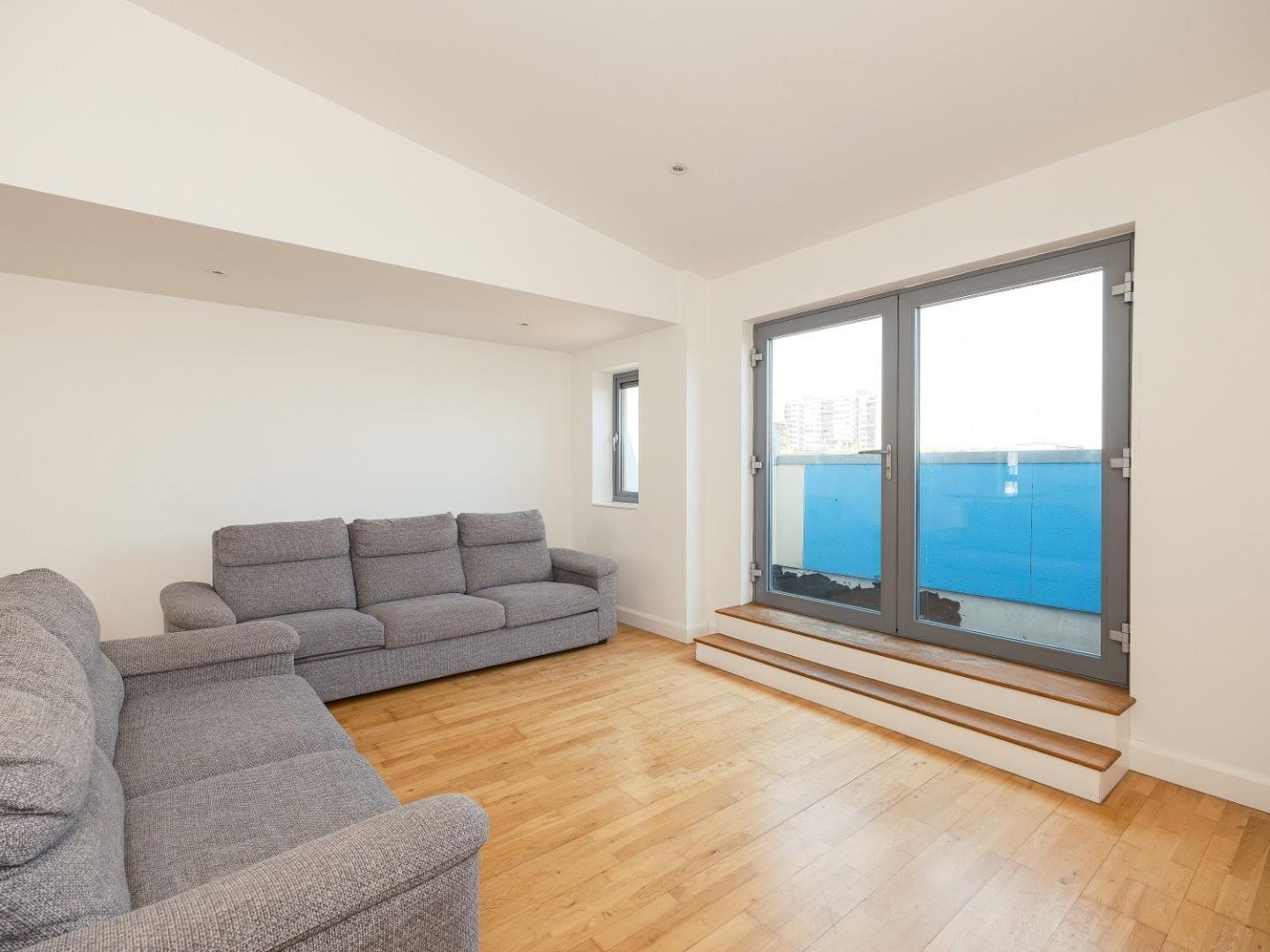 505 kings quarter apartments kings square avenue 34859077 cnr58879