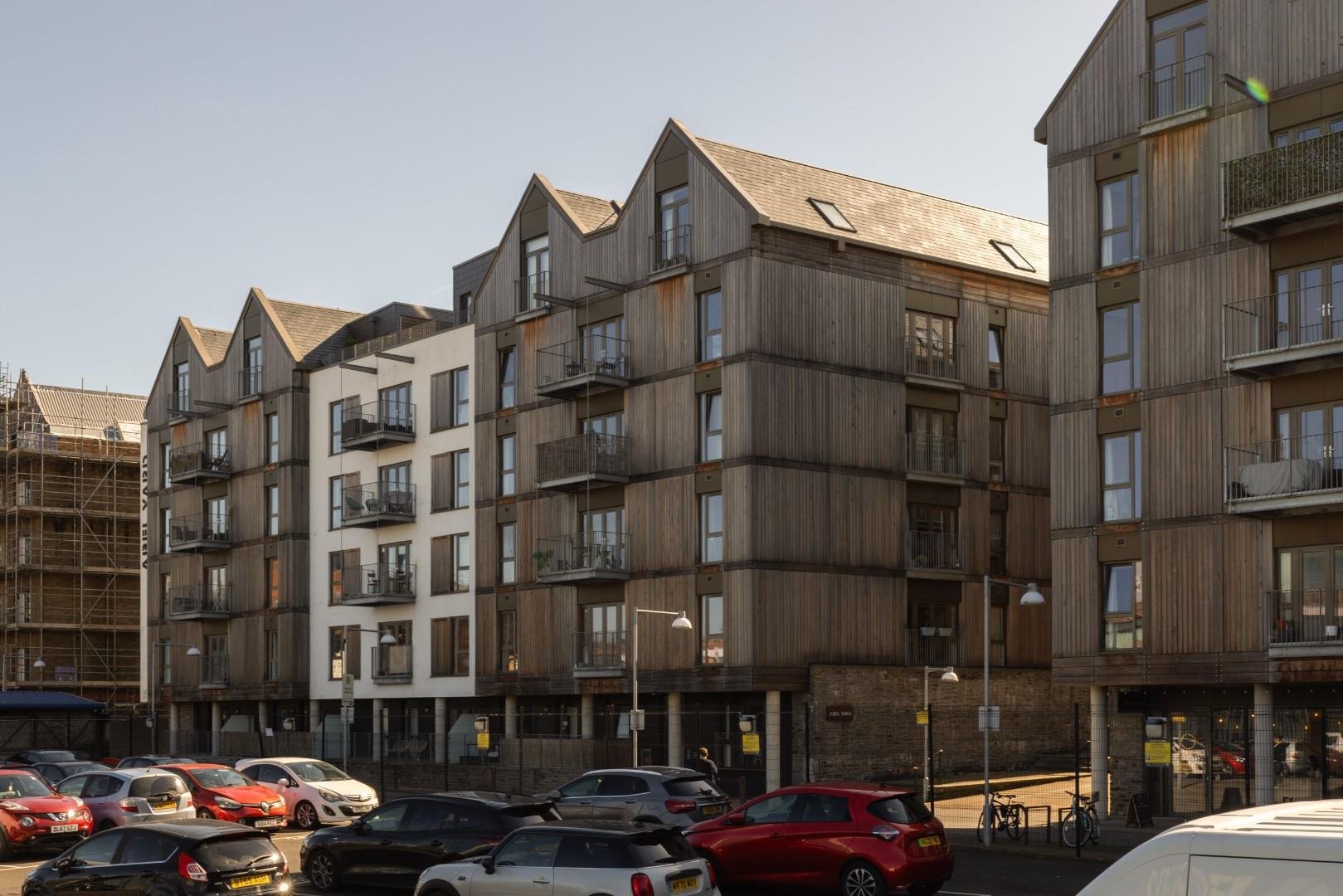 Abel yard harbourside 34719491 char8725 1