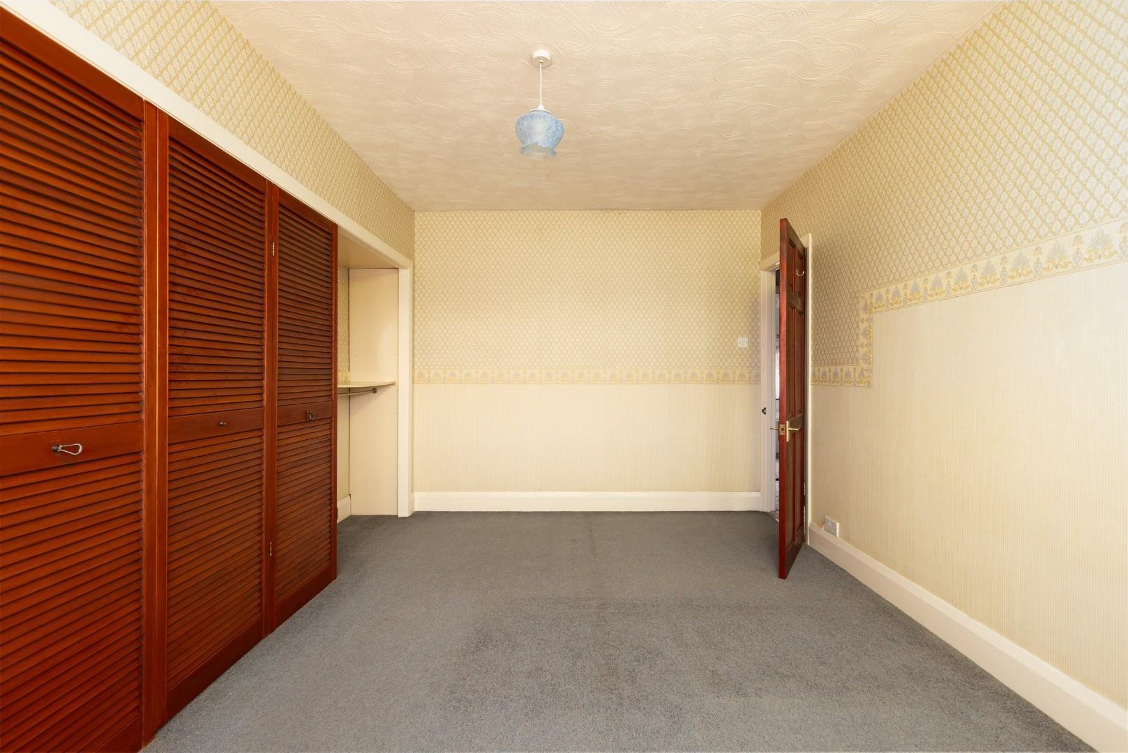 Airport road hengrove 33802363 125 airport road 13