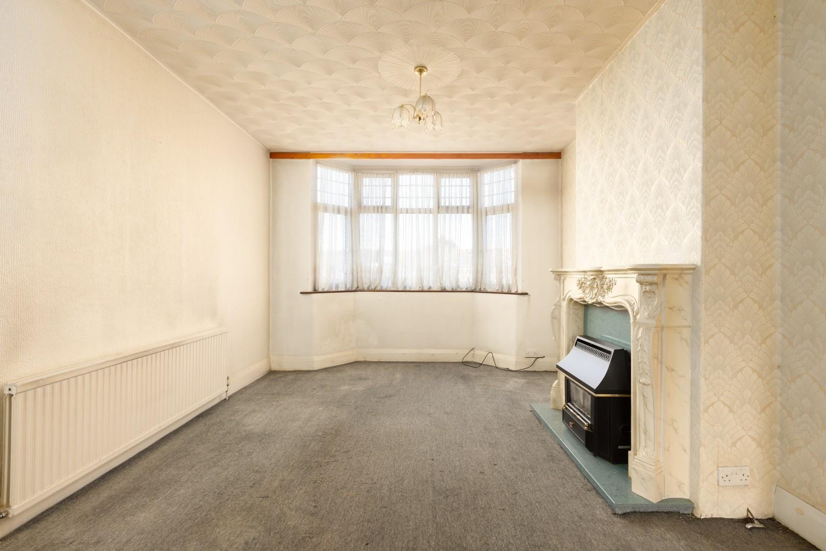 Airport road hengrove 33802363 125 airport road 2