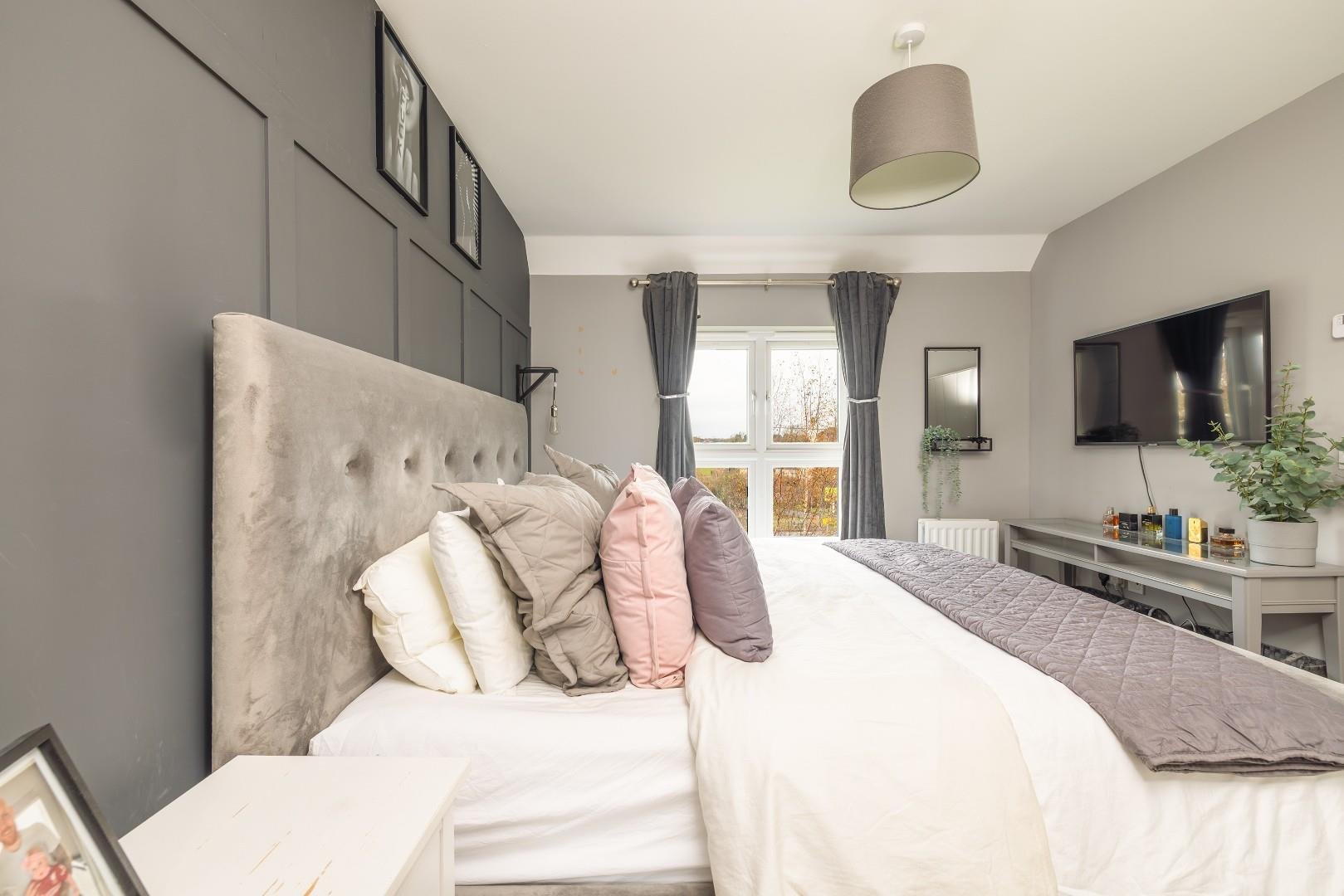 Alexander road frenchay 34367750 char0611