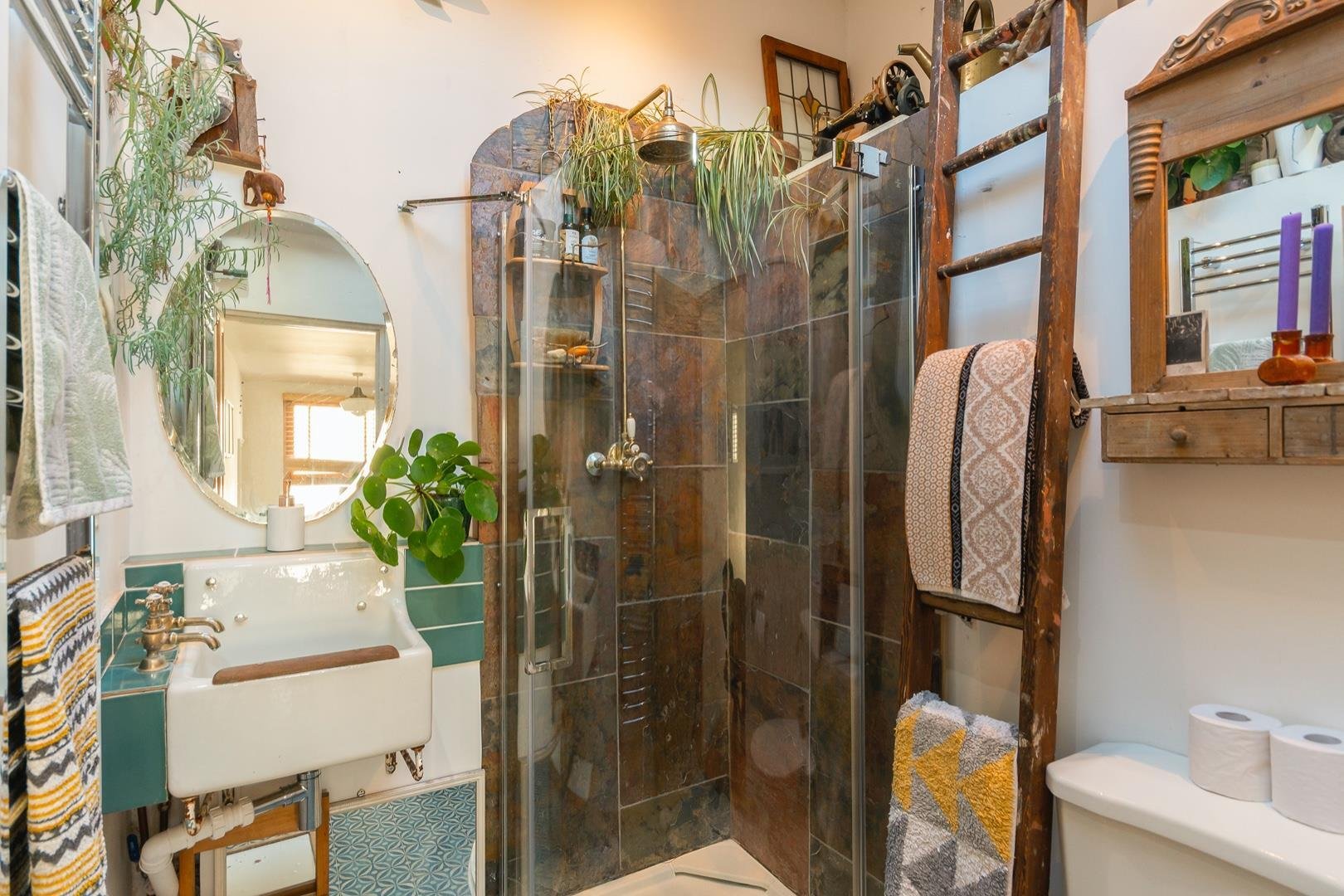 Alfred road windmill hill 31260574 daorderfla80 shower room b
