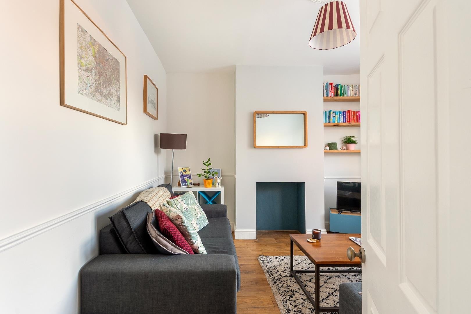 Algiers street windmill hill 34277248 0 a4 sbr living room e