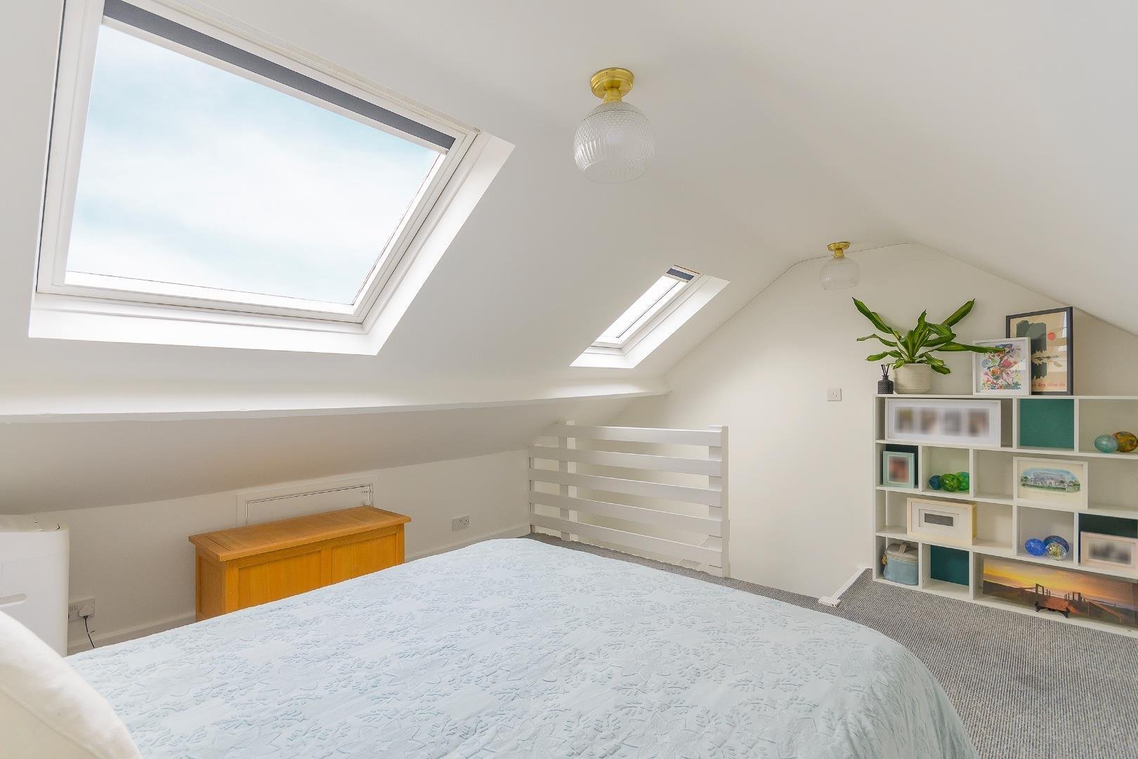 Altringham road st george 32271076 daormahgnirtla72 loft room a