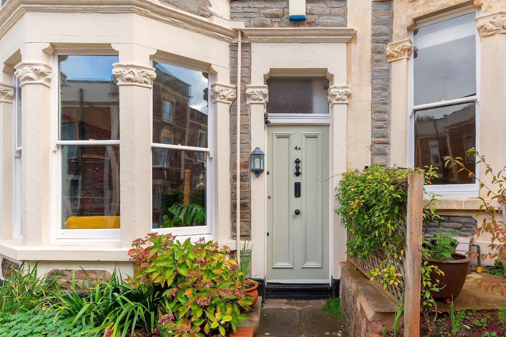 Ambra terrace cliftonwood 34292136 0 a4 tcd external f