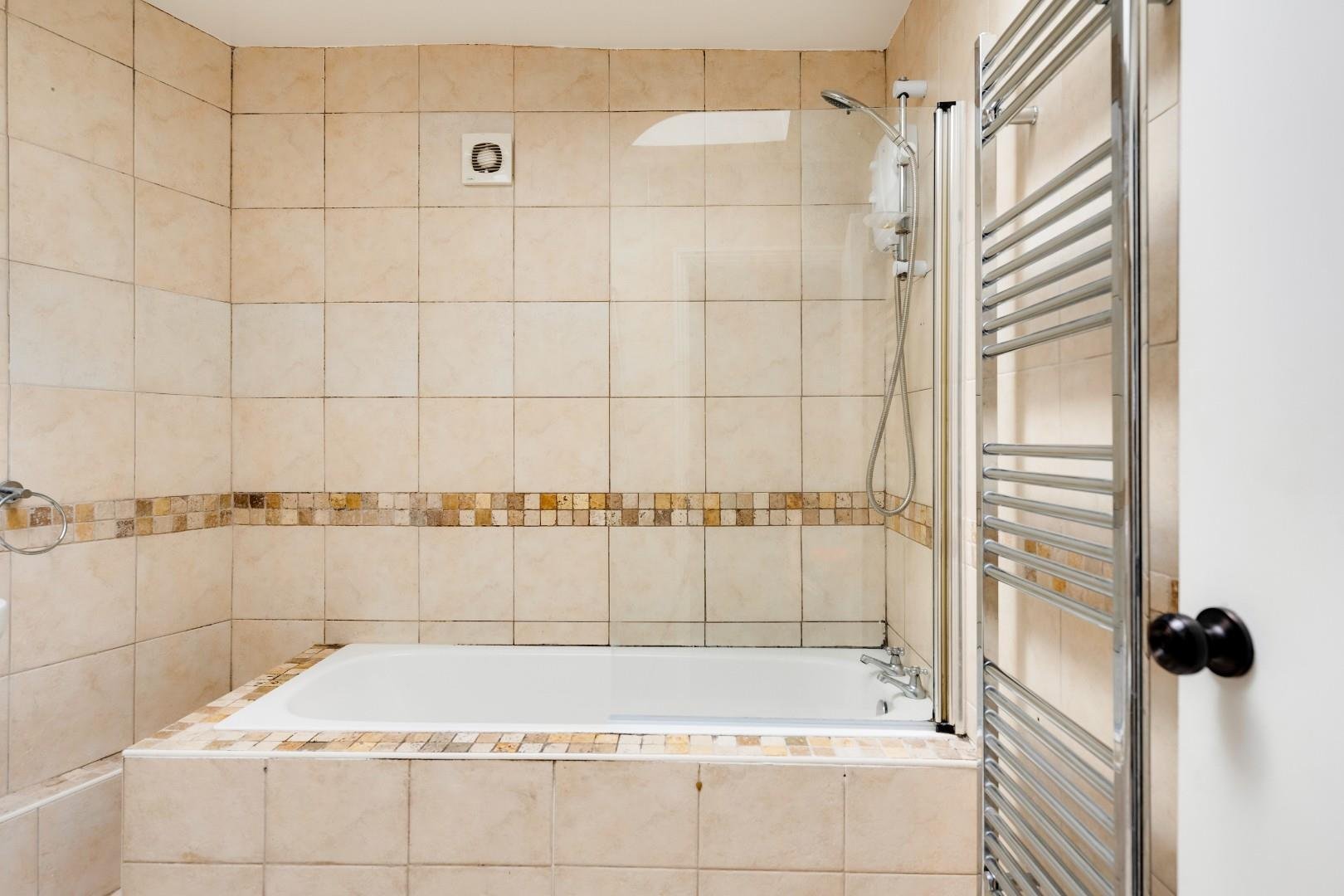 Anglesea place clifton 33736266 dsc03456