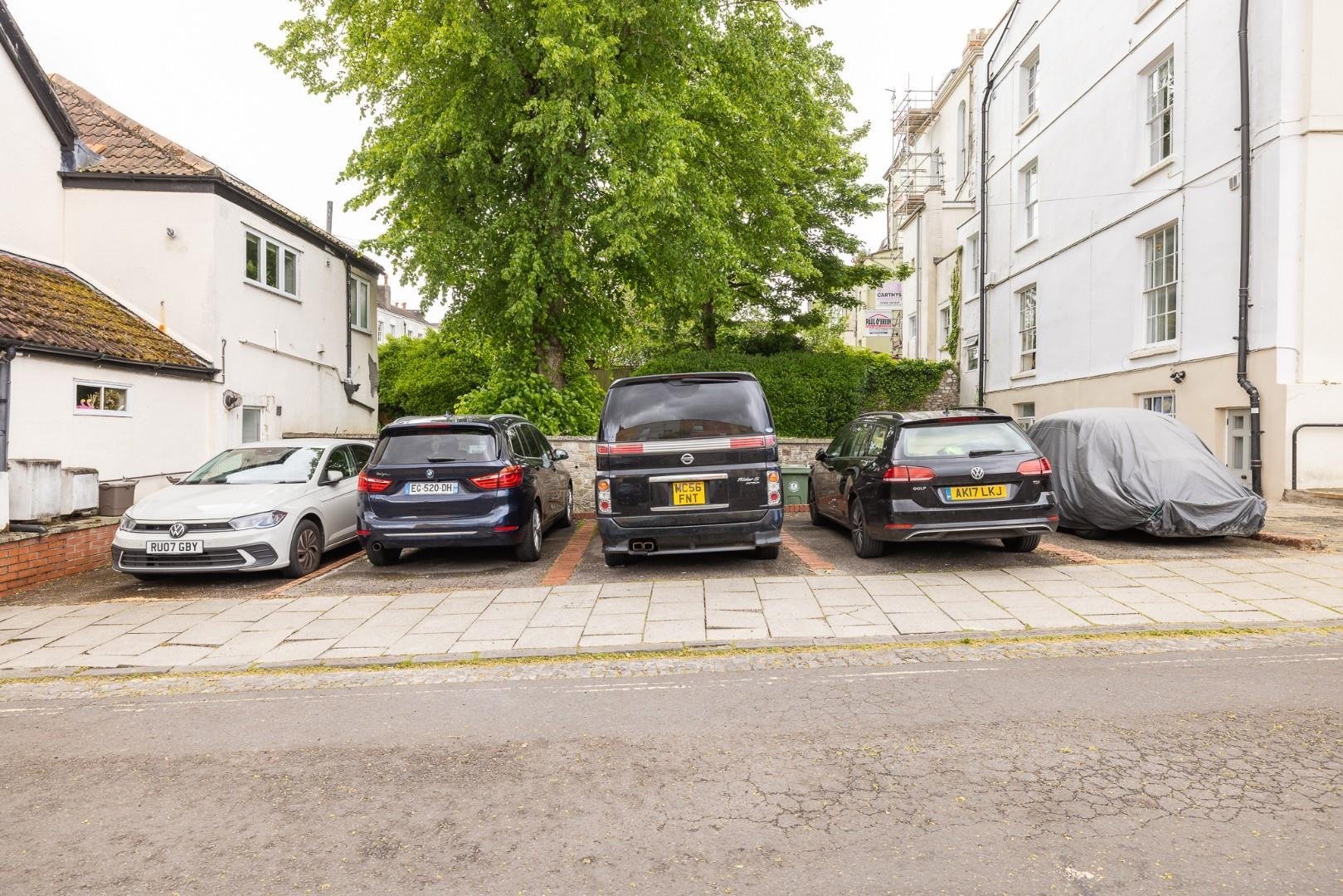 Apsley villas kingsdown 34679221 char9077