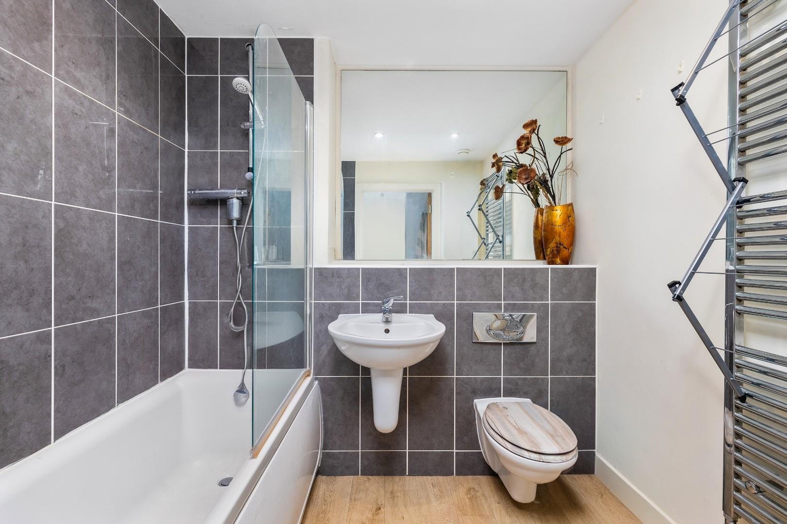 Armidale place montpelier 33408193 cd7 a4213