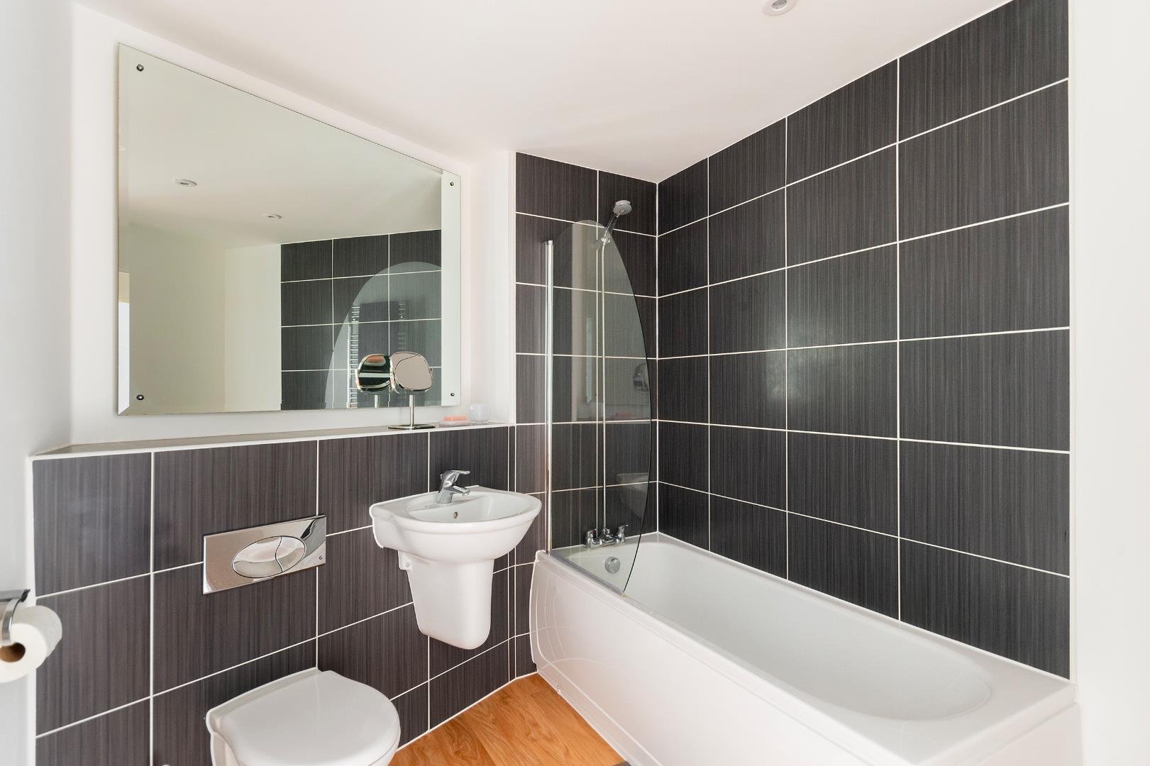 Armidale place montpellier 33182318 3 a0 p1 mr bathroom b
