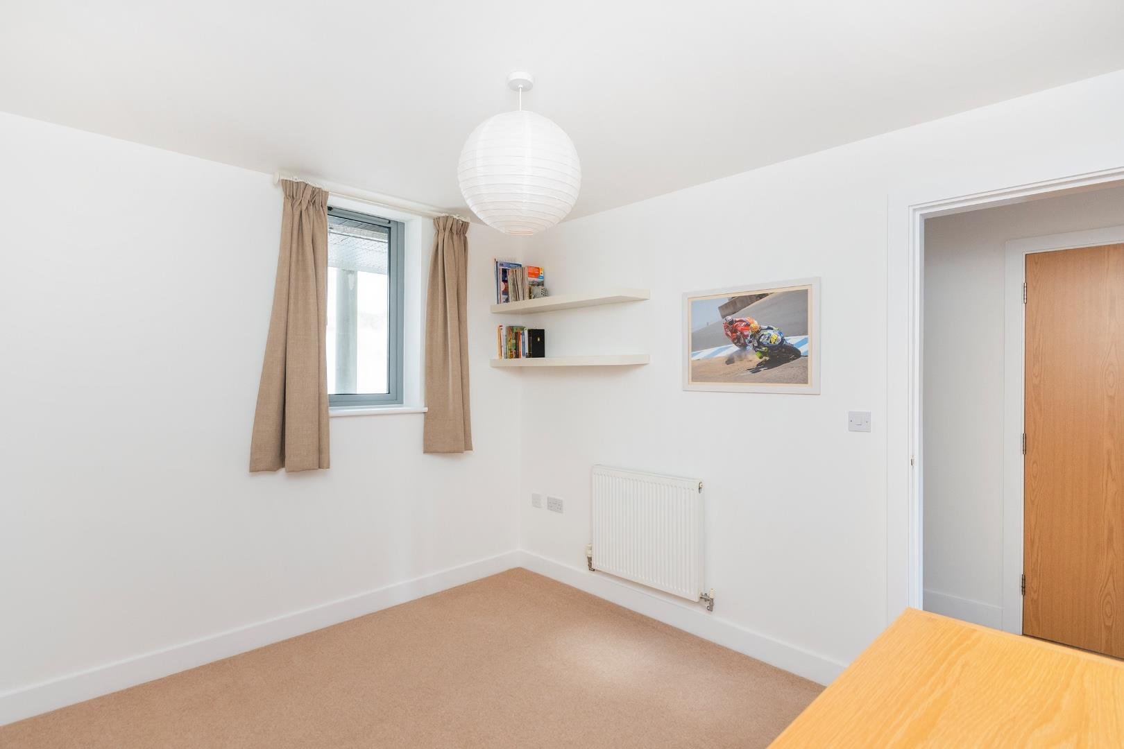 Armidale place montpellier 33182318 3 a0 p1 mr bedroom b