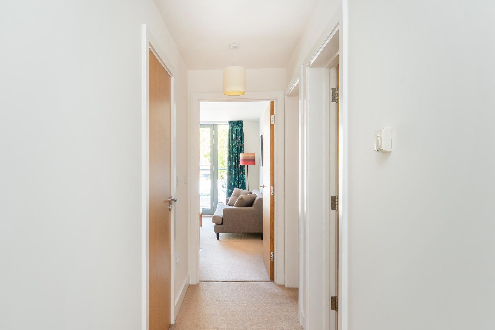 Armidale place montpellier 33182318 3 a0 p1 mr hallway a
