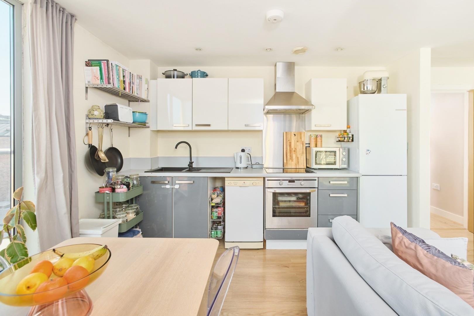 Armidale place montpellier 33816842 jaj bs65 bq 0015