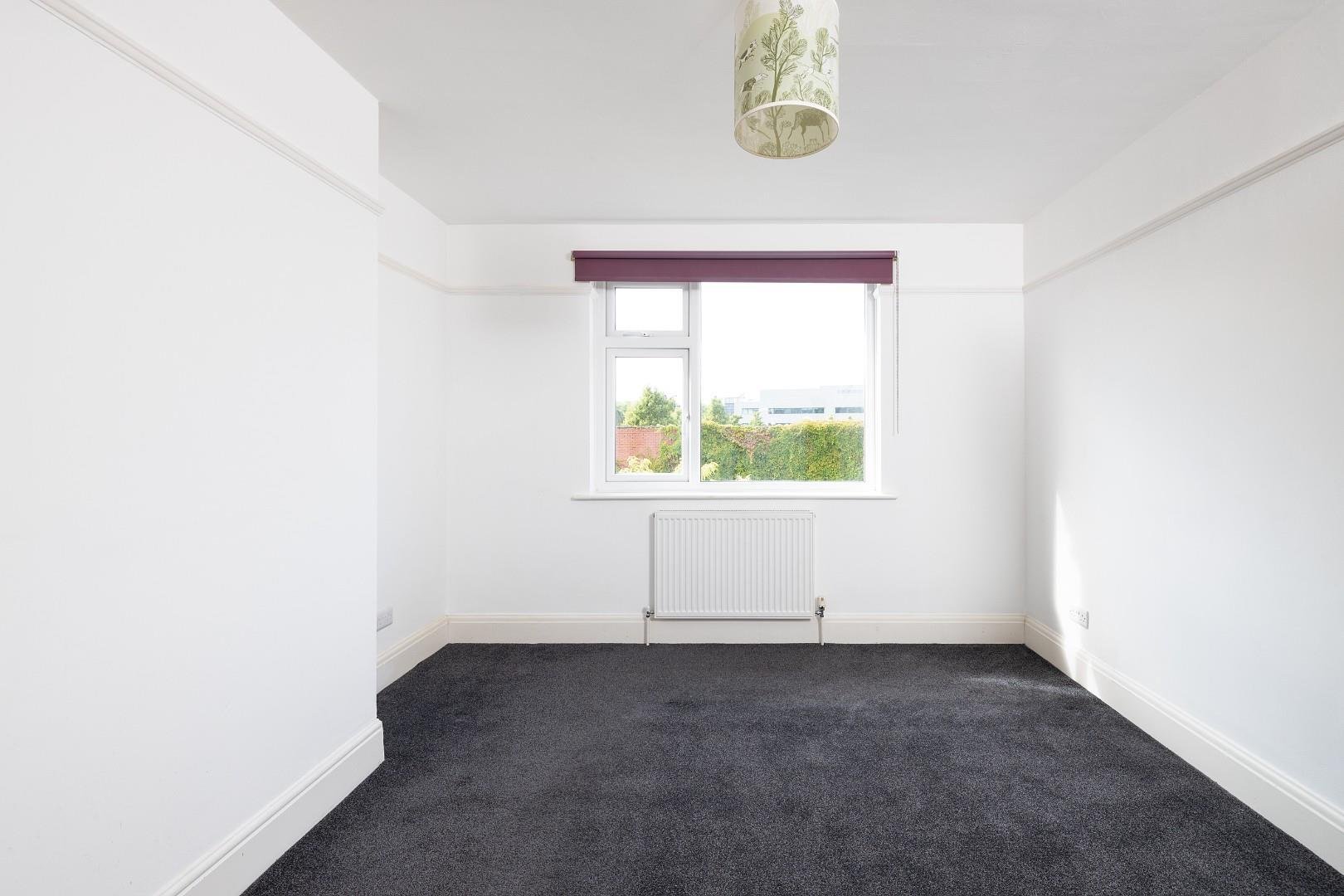 Ashton drive ashton vale 33288253 cd7 a3632