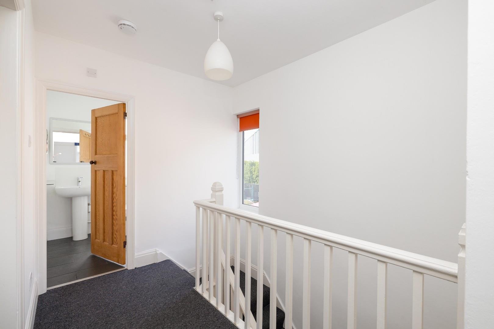 Ashton drive ashton vale 33288253 cd7 a3633