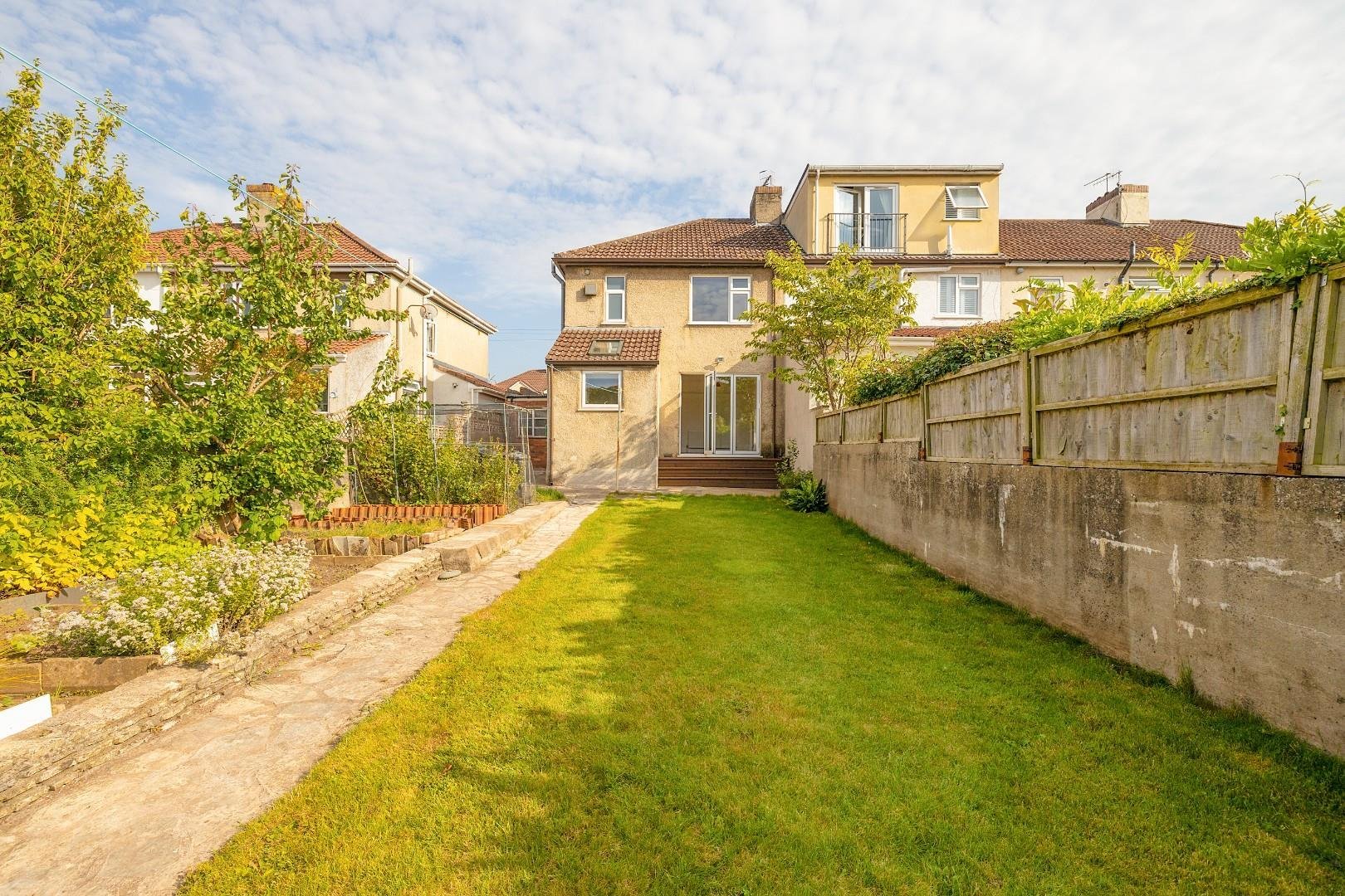 Ashton drive ashton vale 33288253 cd7 a3661