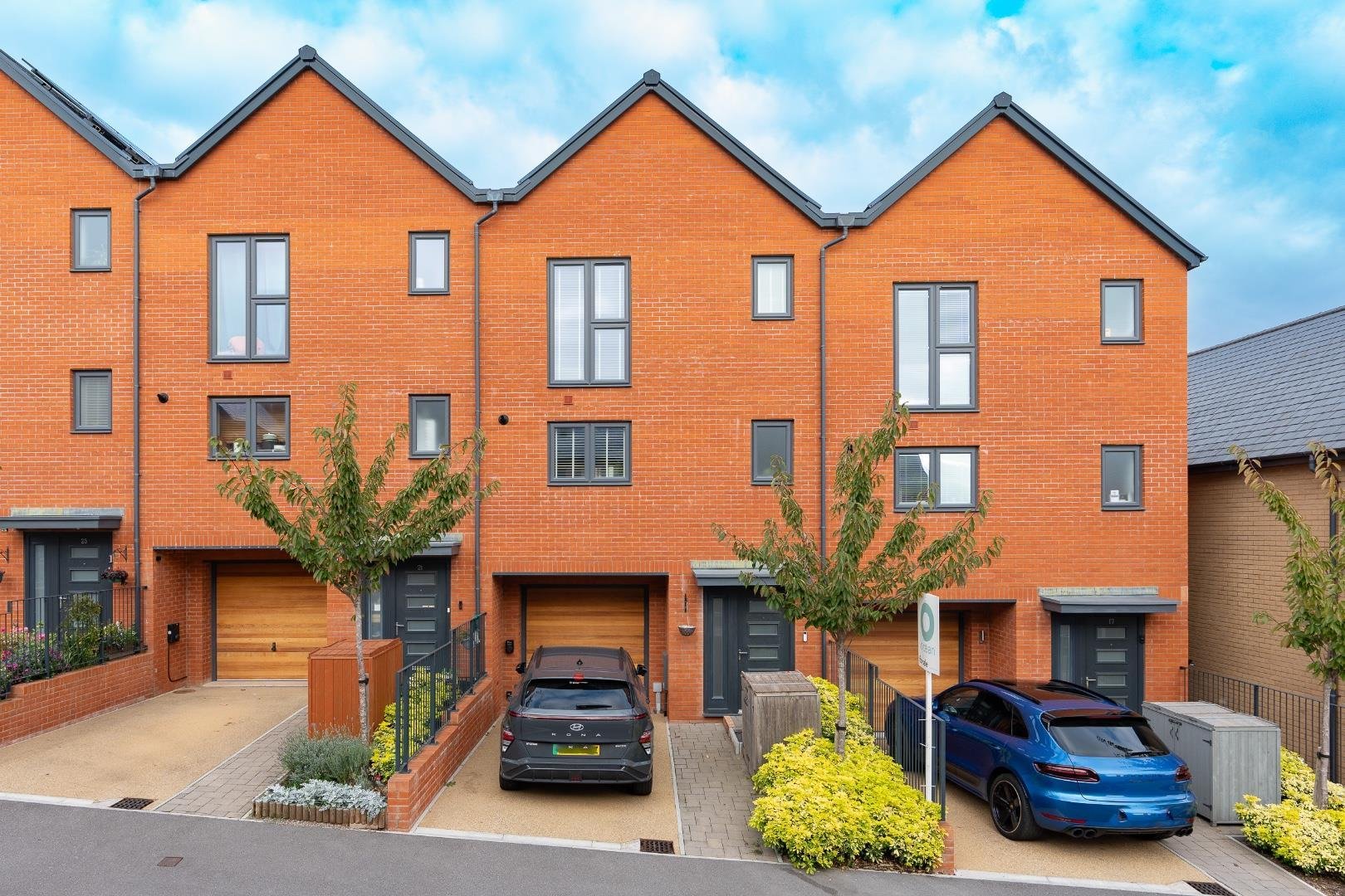 Aspen drive cribbs causeway 34260037 olh09409