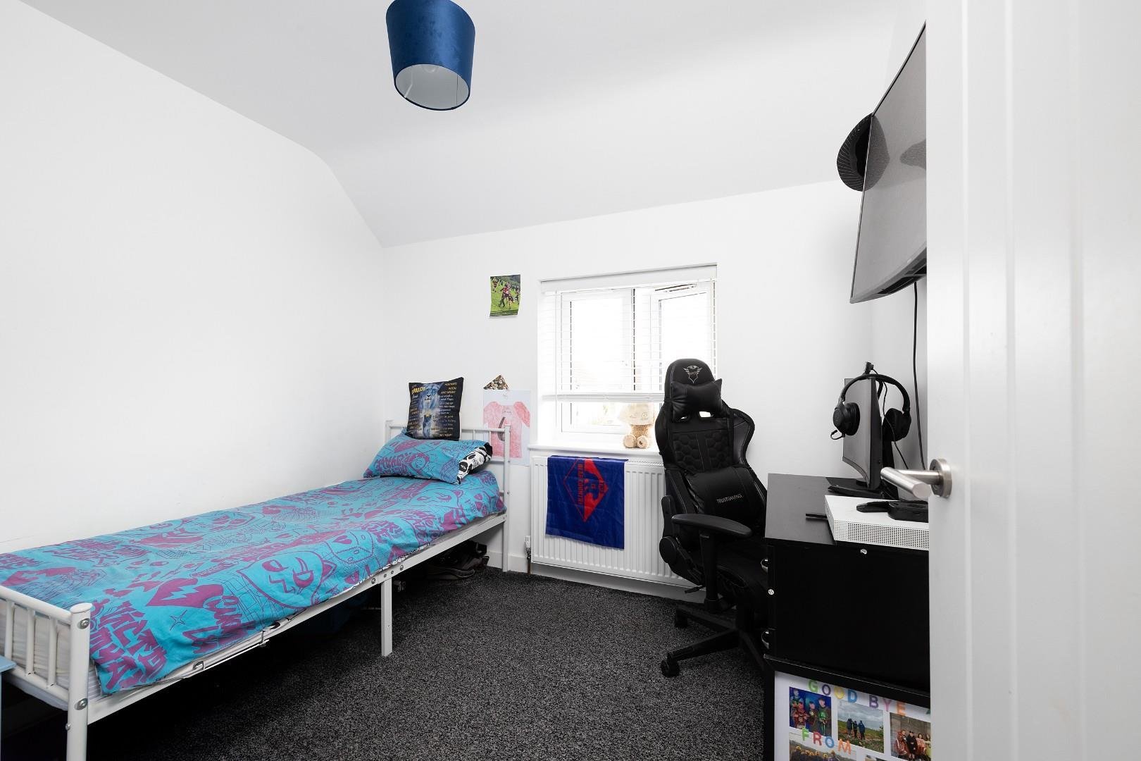 Athlone walk knowle west 33418477 cd7 a3097