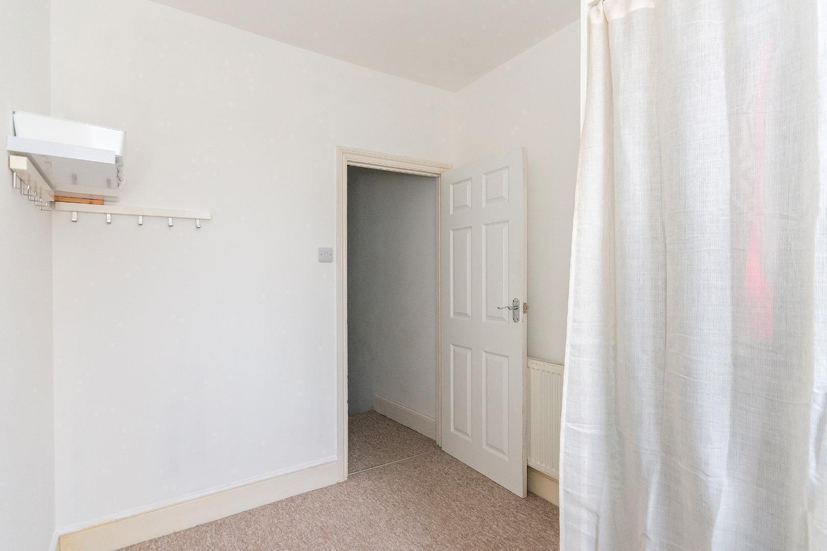 Aubrey road bedminster 33675692 1 a1 r6 br bedroom e