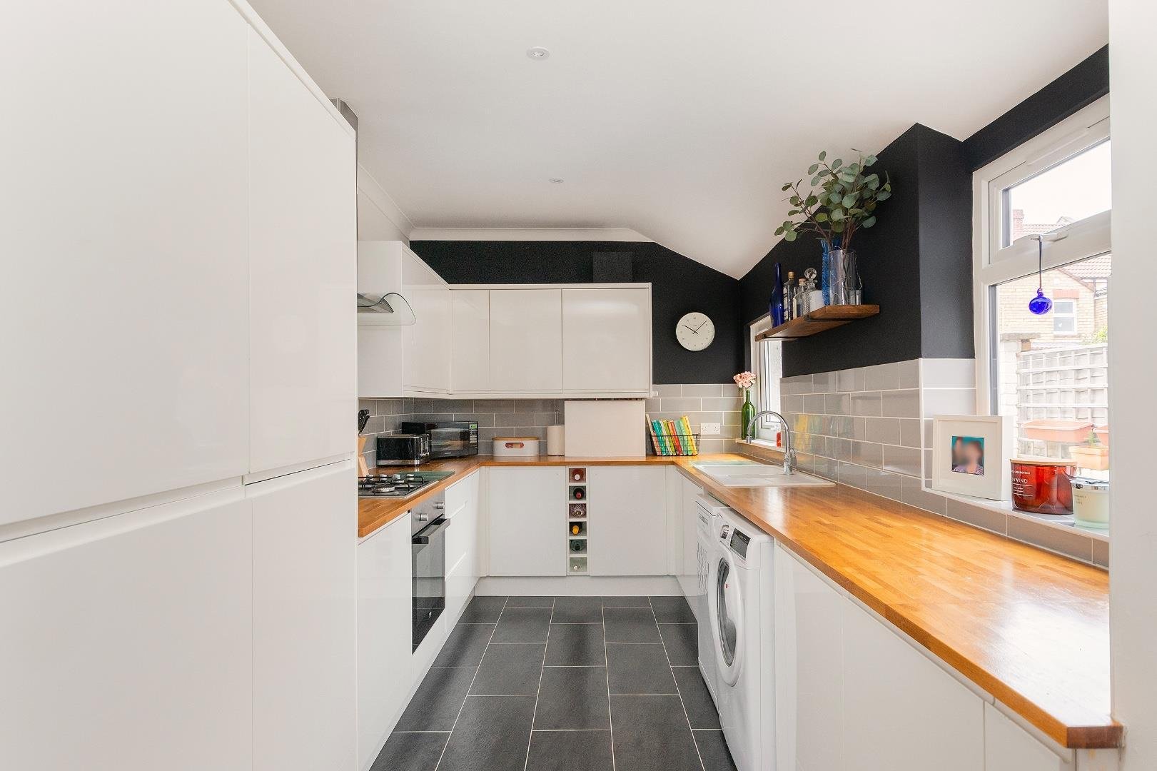 Aubrey road bedminster 33675692 1 a1 r6 br kitchen diner f