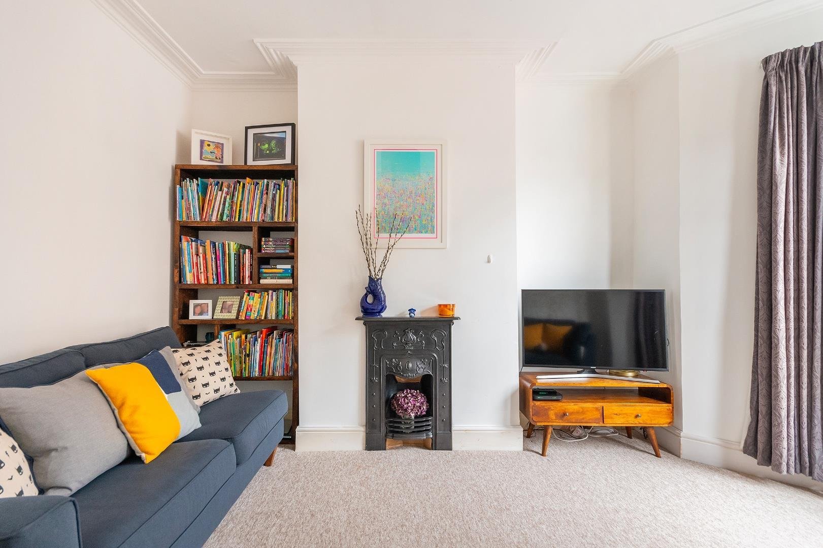 Aubrey road bedminster 33675692 1 a1 r6 br living room b