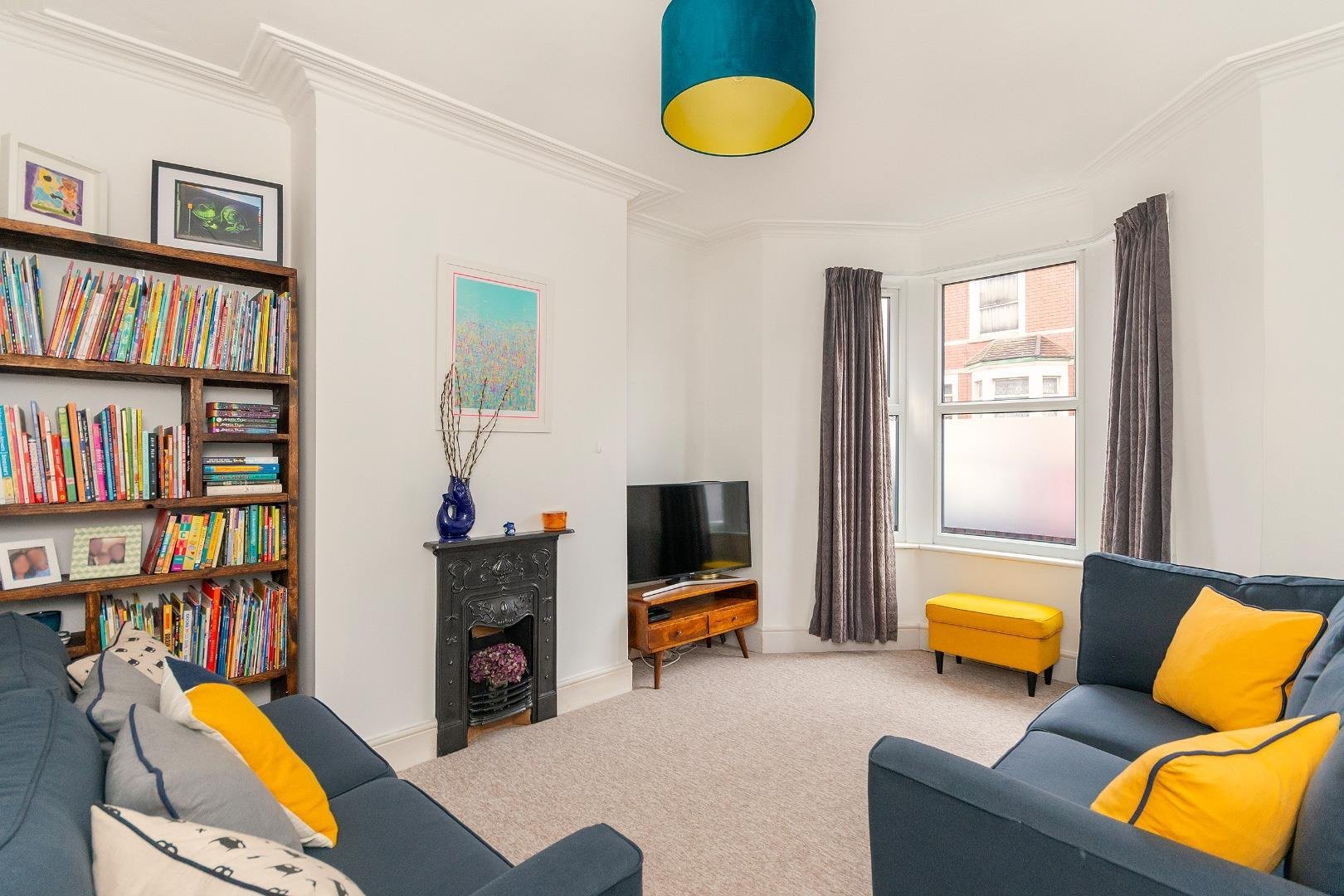 Aubrey road bedminster 33675692 1 a1 r6 br living room c