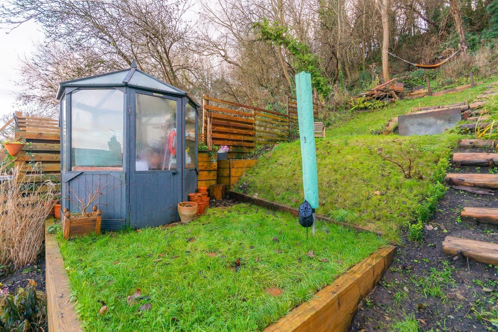 Bath road arnos vale 32024282 daorhta bb252 external i