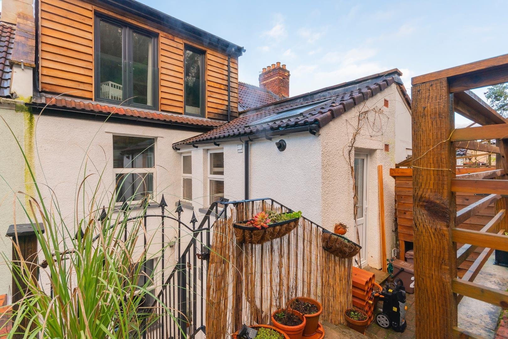 Bath road arnos vale 32024282 daorhta bb252 external o