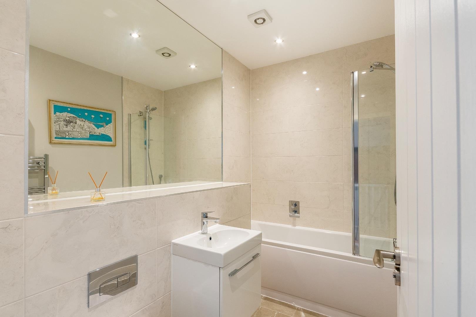 Bathwell road totterdown 34211734 1 b4 rtn bathroom b