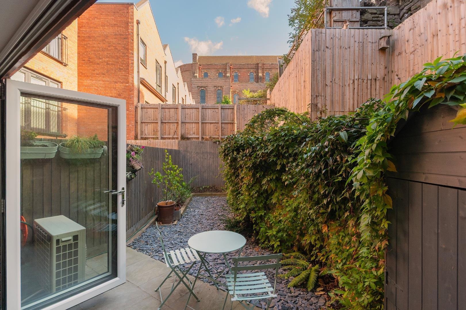 Bathwell road totterdown 34211734 1 b4 rtn external e