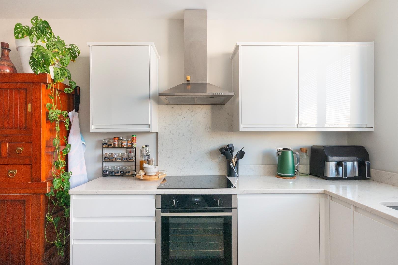 Bathwell road totterdown 34211734 1 b4 rtn kitchen a