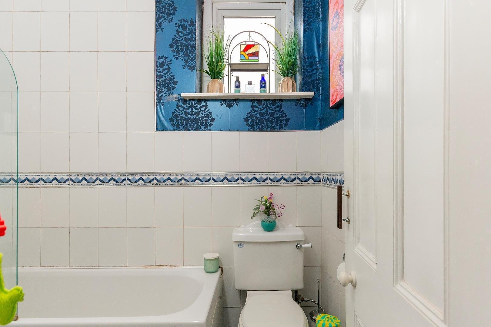 Beaconsfield road knowle 33311454 1 b2 rke bathroom c