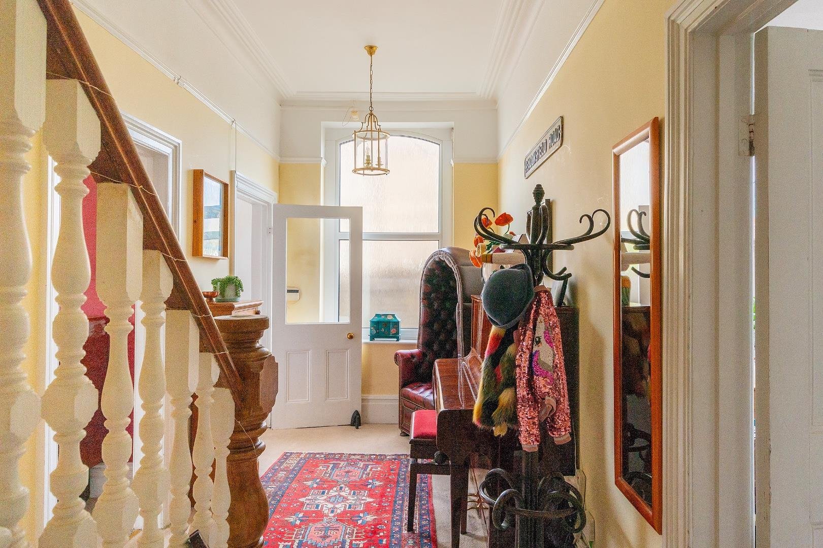 Beaconsfield road knowle 33311454 1 b2 rke hallway c