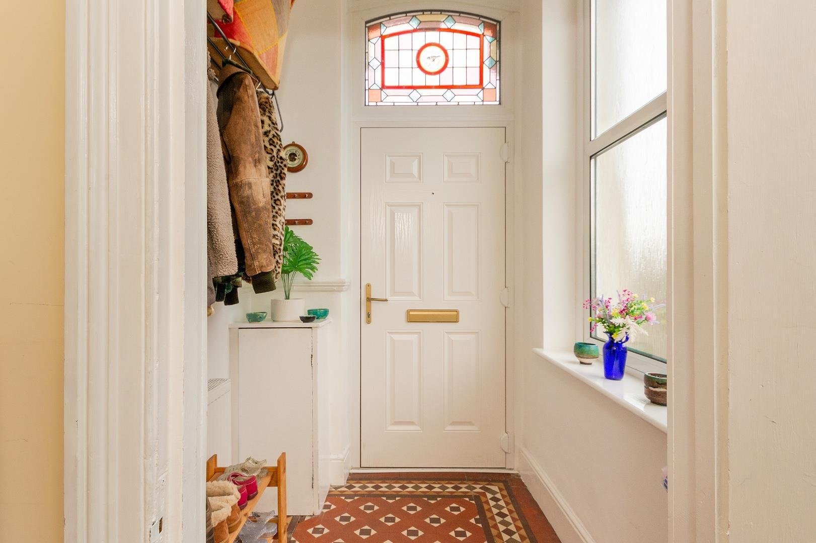 Beaconsfield road knowle 33311454 1 b2 rke porch b