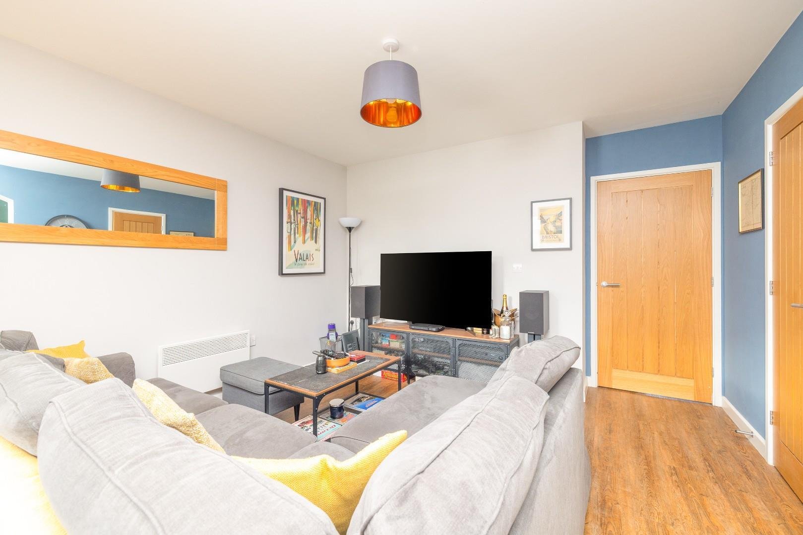 Beaconsfield road st george 34414997 char9602