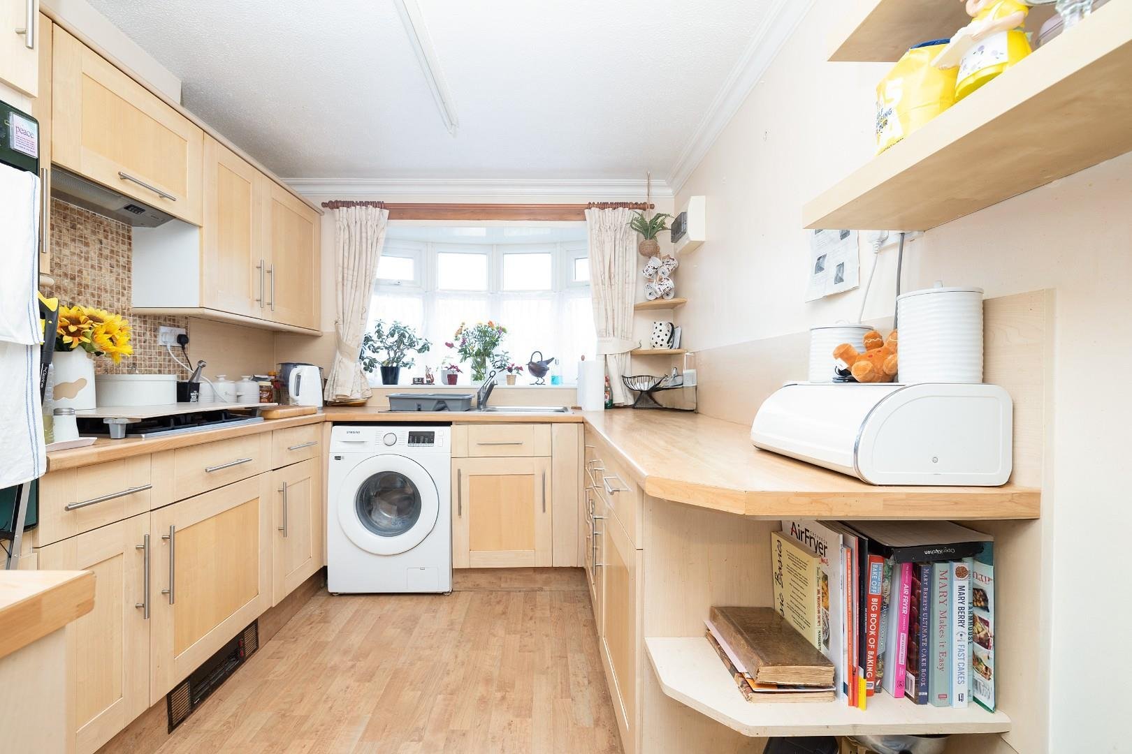 Berry lane horfield 33617313 cd7 a0152