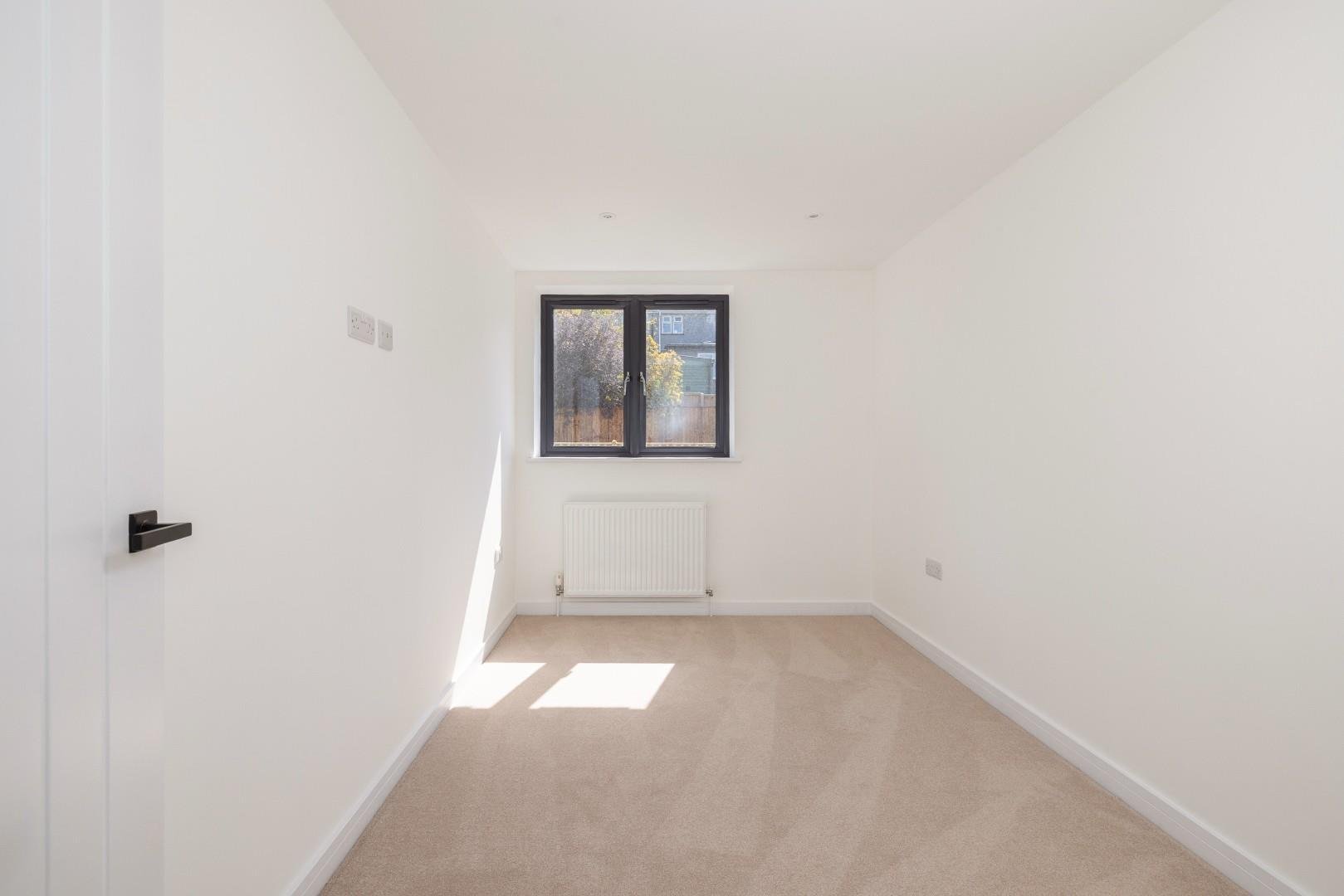 Bishport avenue hartcliffe 34640283 char5564