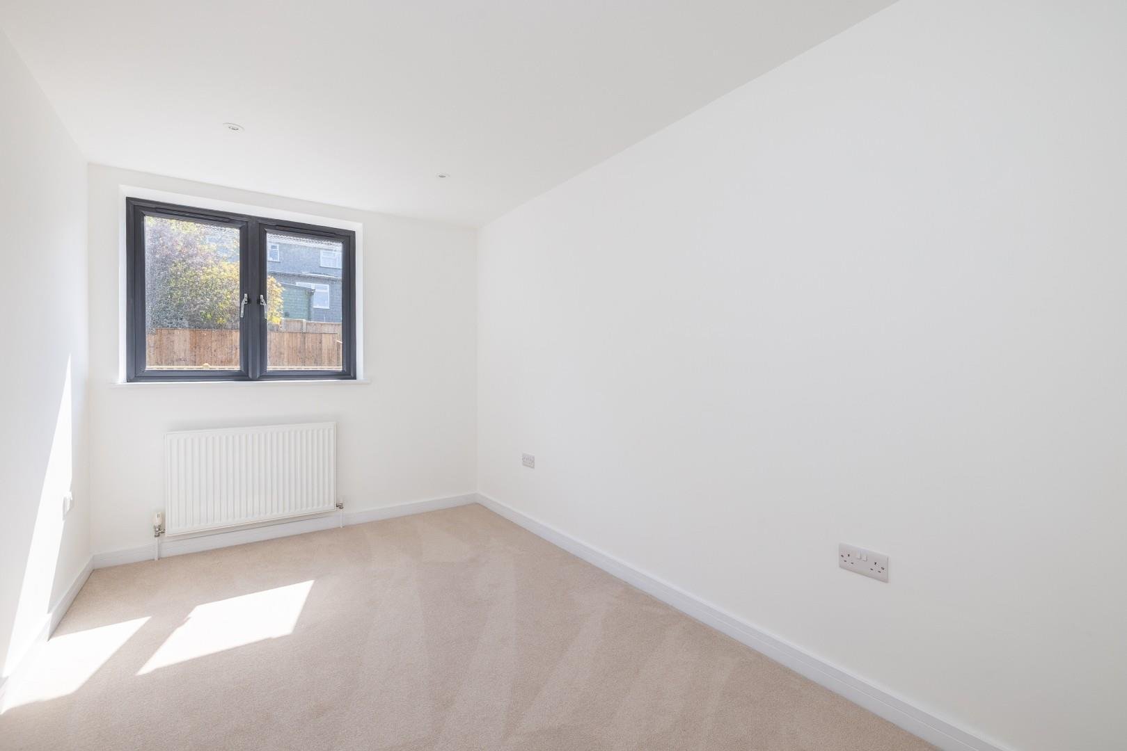 Bishport avenue hartcliffe 34640283 char5565