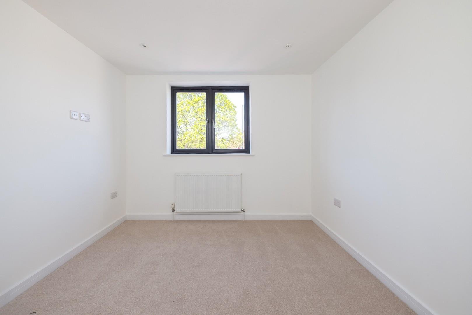 Bishport avenue hartcliffe 34640283 char5570