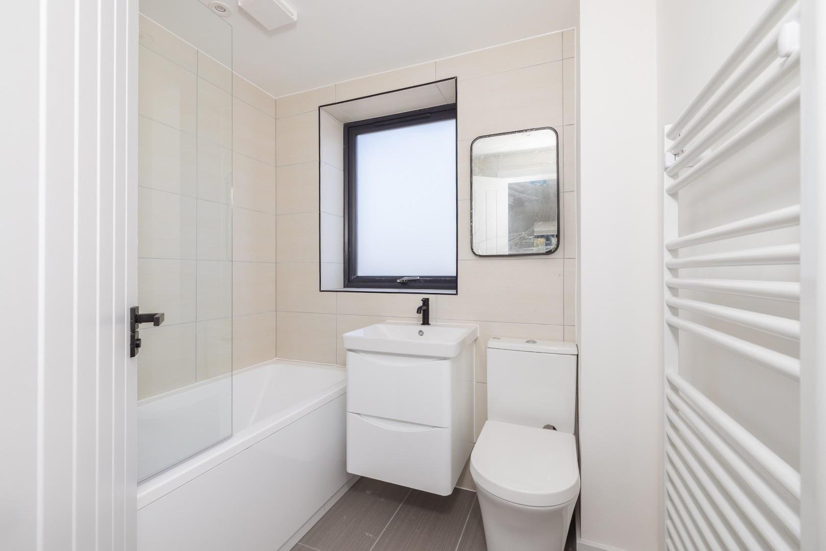 Bishport avenue hartcliffe 34640283 char5574