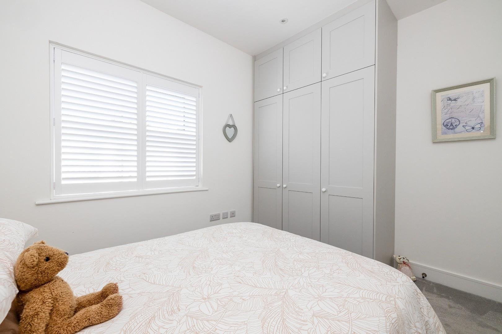Blackhorse place mangotsfield 33258113 cd7 a1820 hdr