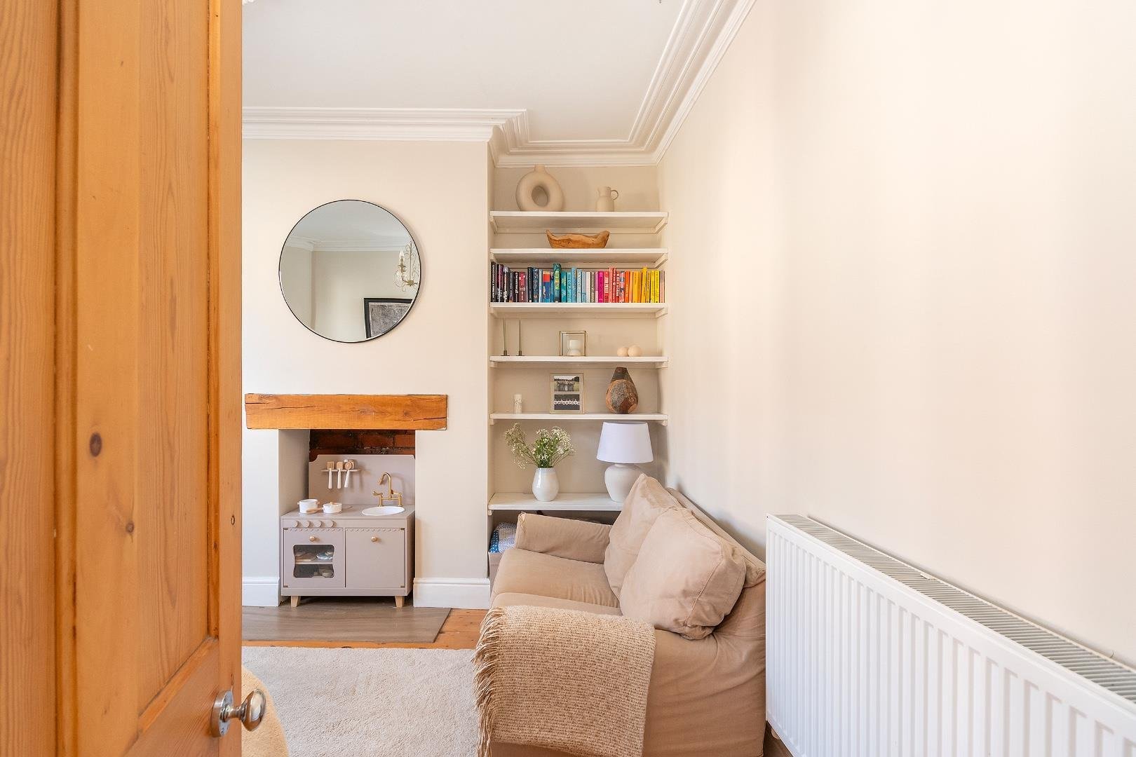 Bloomfield road brislington 34130259 1 b1 r6 bn living room d
