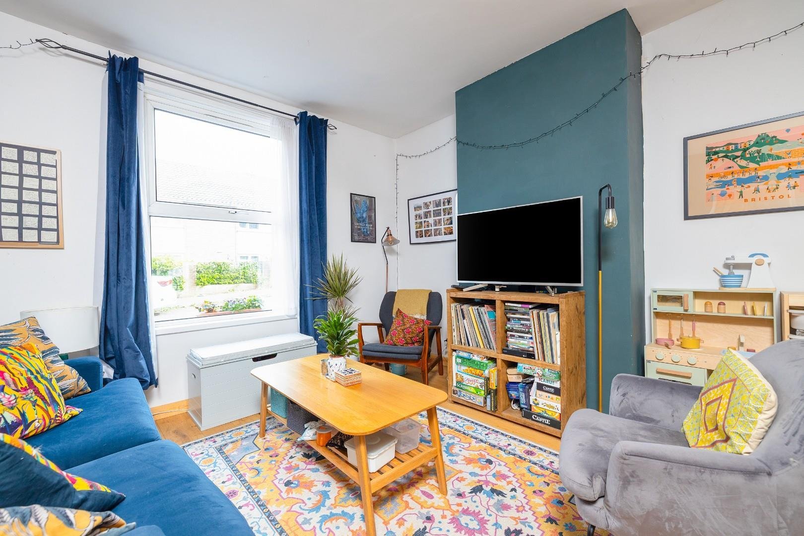 Bloy street easton 33954216 00002 cd7 a1017