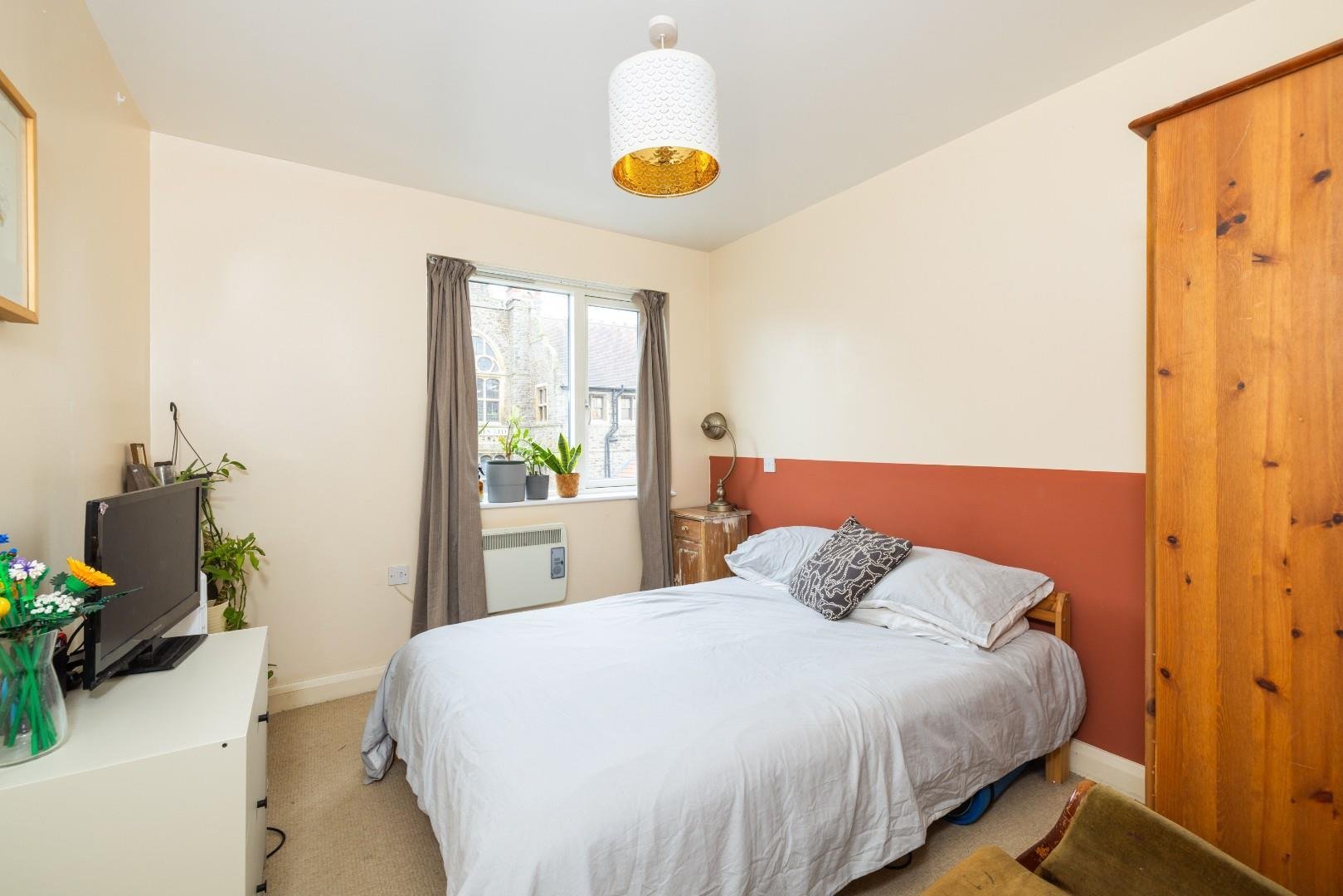 Boot lane bedminster 34595539 char9287