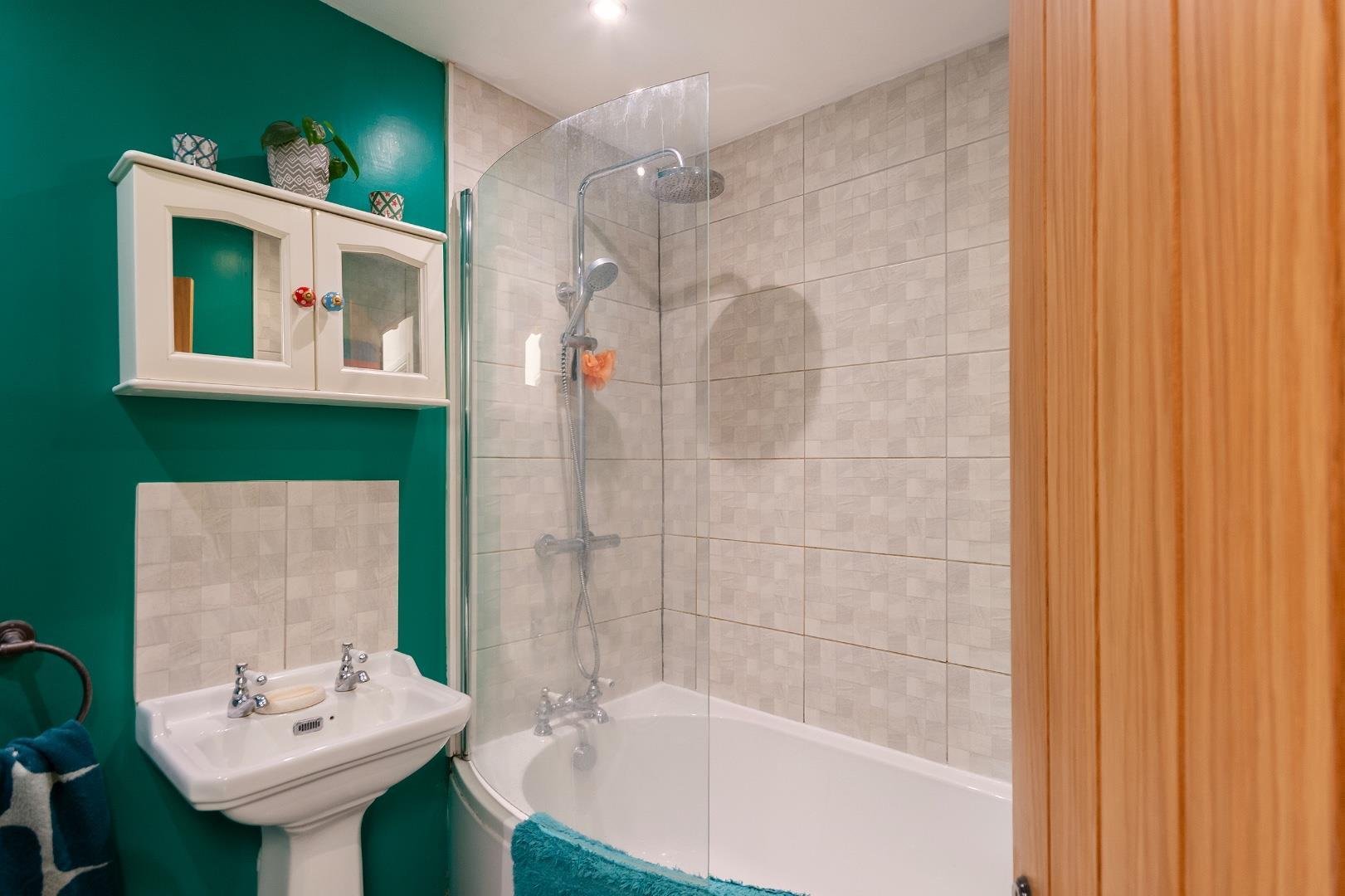 Boswell street eastville 33835941 0 b5 see bathroom b
