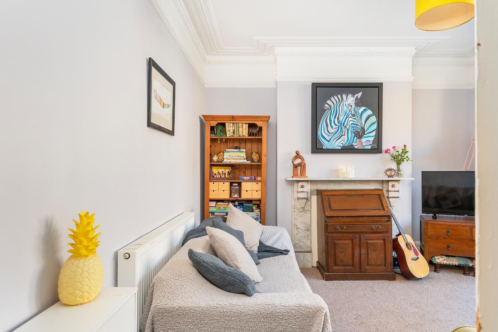 Brecknock road knowle 34211138 3 b9 rke living room c