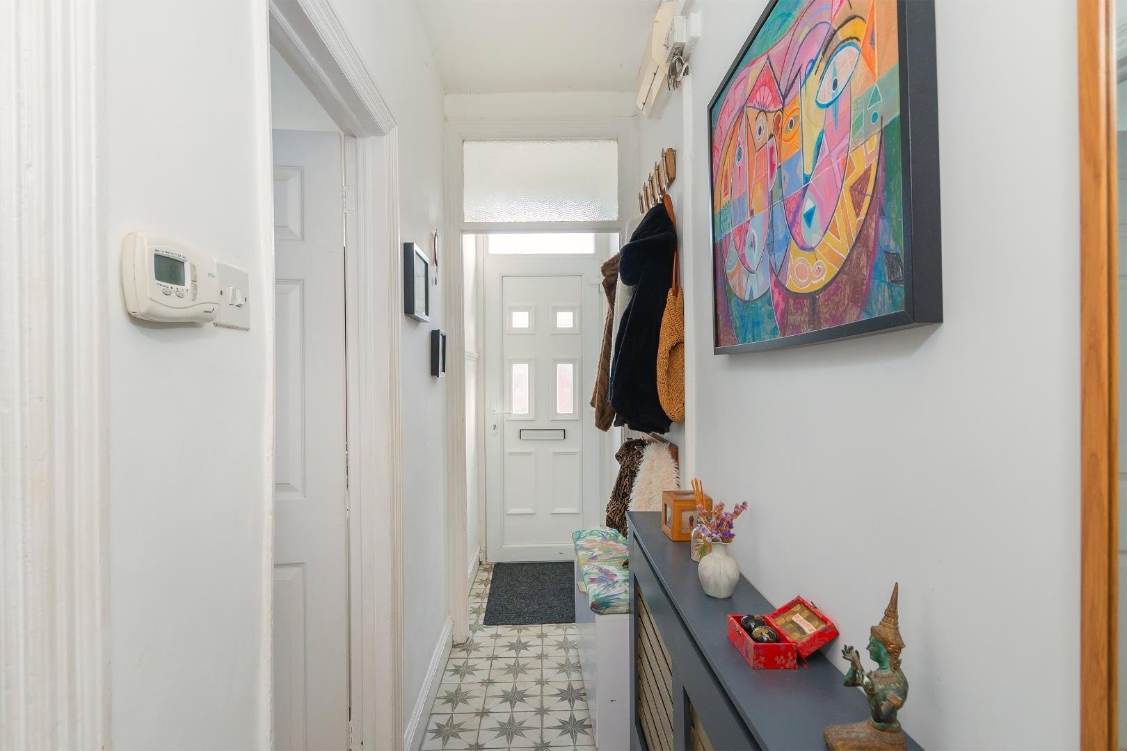 Brendon road windmill hill 33007399 daornodnerb74 hallway b