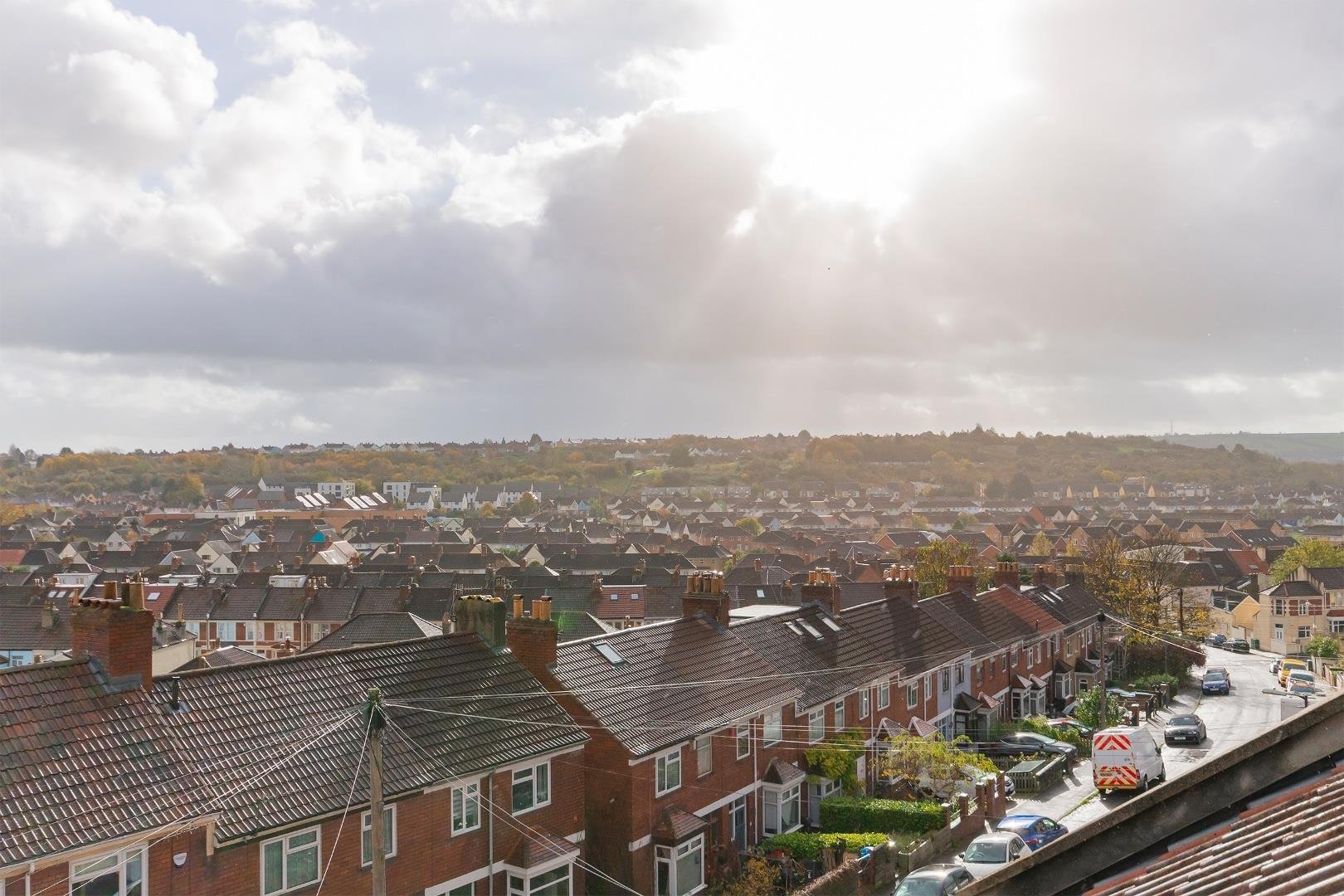 Brendon road windmill hill 33007399 daornodnerb74 loft view a