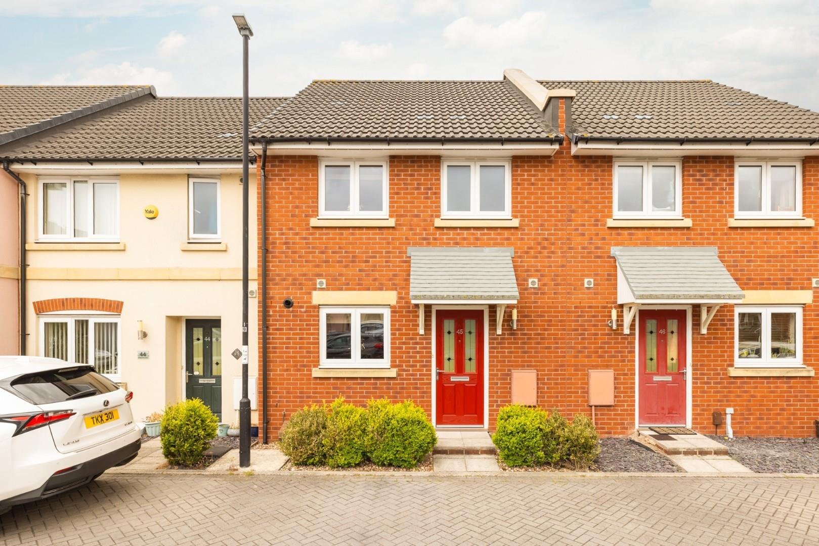 Brickworks close speedwell 34752621 char9817