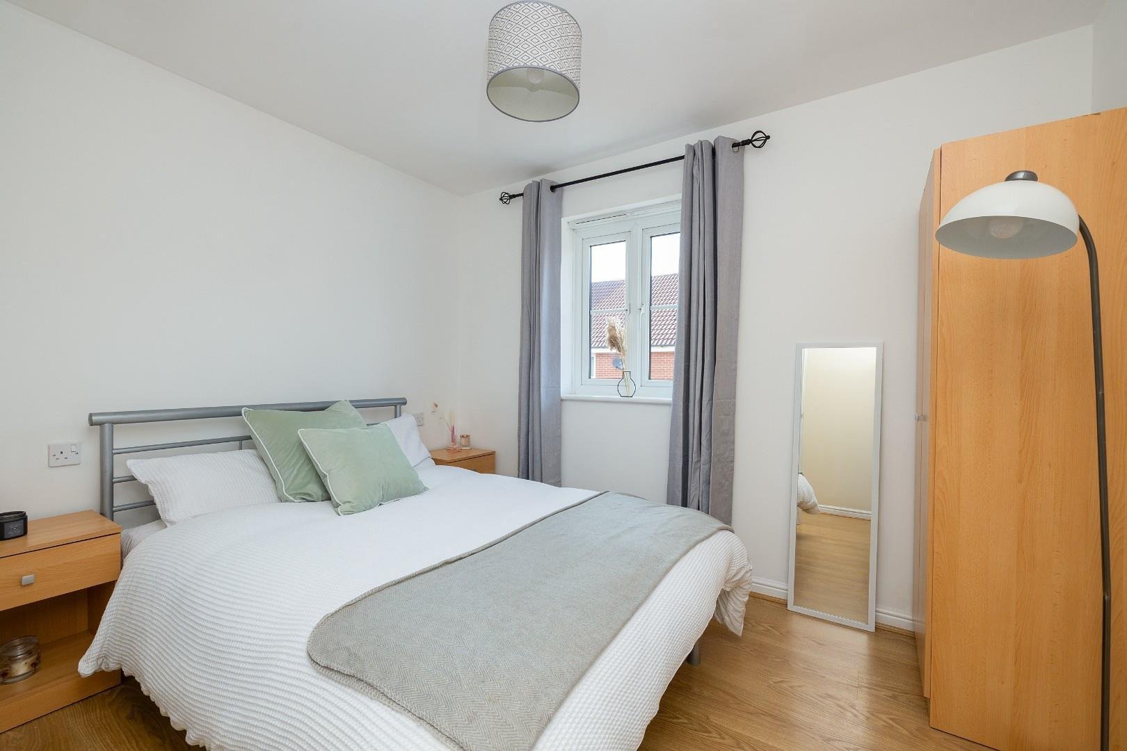 Bristol south end bedminster 33790338 cd7 a3924