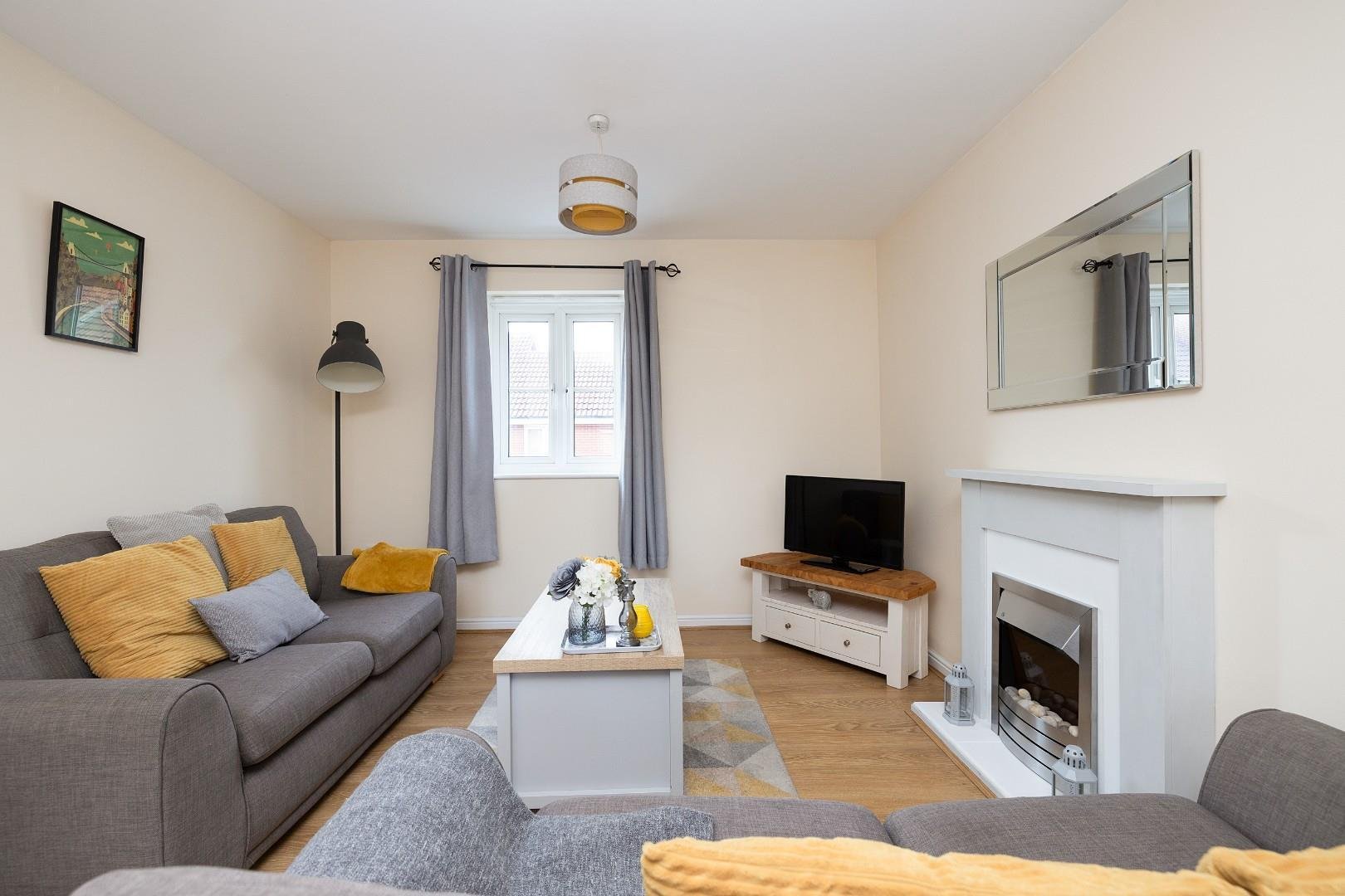 Bristol south end bedminster 33790338 cd7 a3932